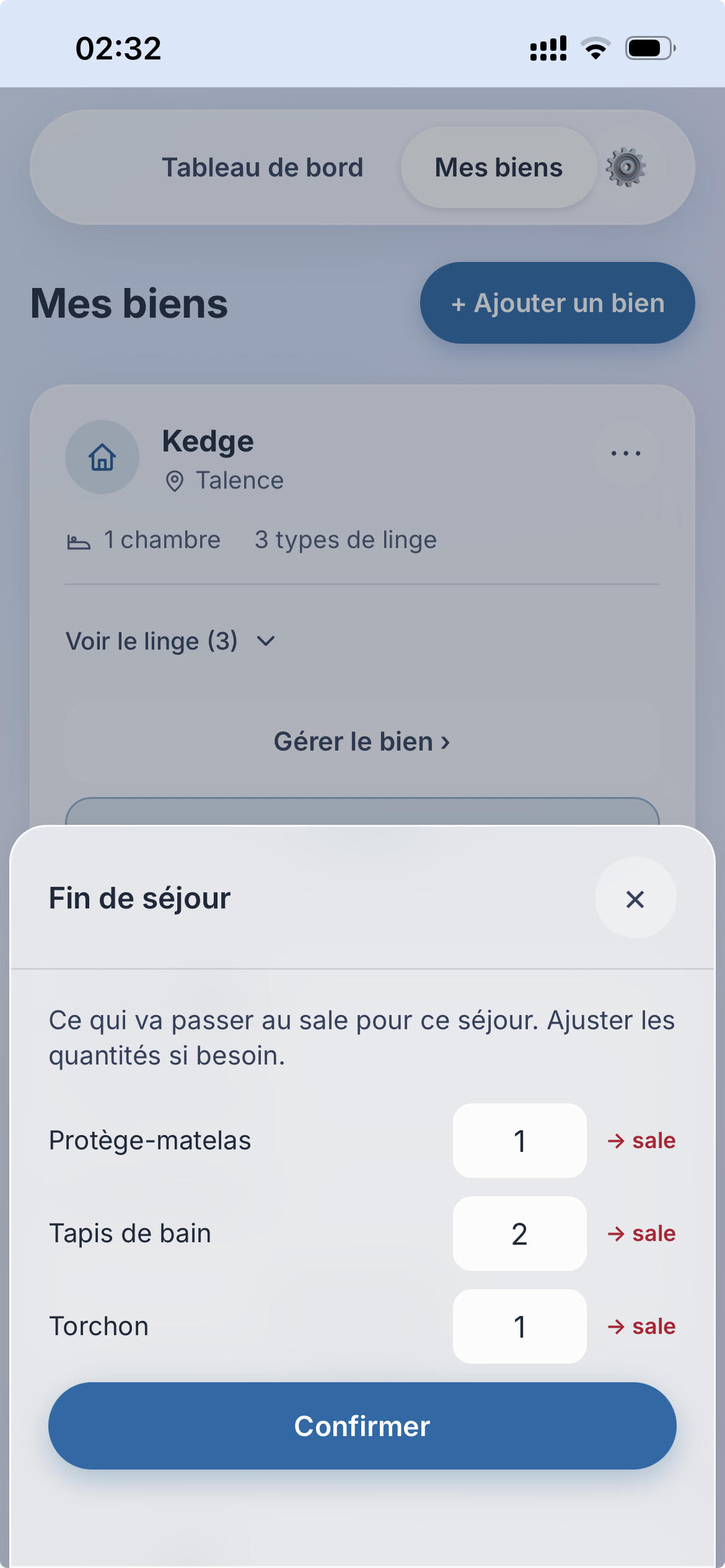 Écran de fin de séjour sur mobile : la liste du linge qui va
                   passer au sale pour ce séjour, chaque ligne indiquant
                   l'article et la quantité prévue, modifiable avant de
                   confirmer.